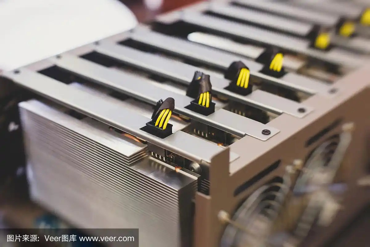 Versatile Bitmain mining rig operating different cryptocurrencies