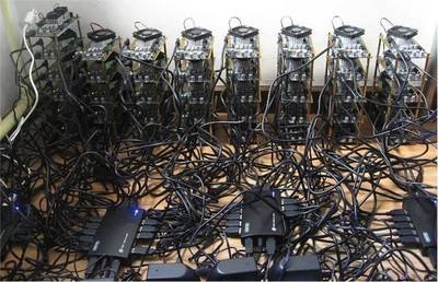 Antminer S21 Pro hashing away
